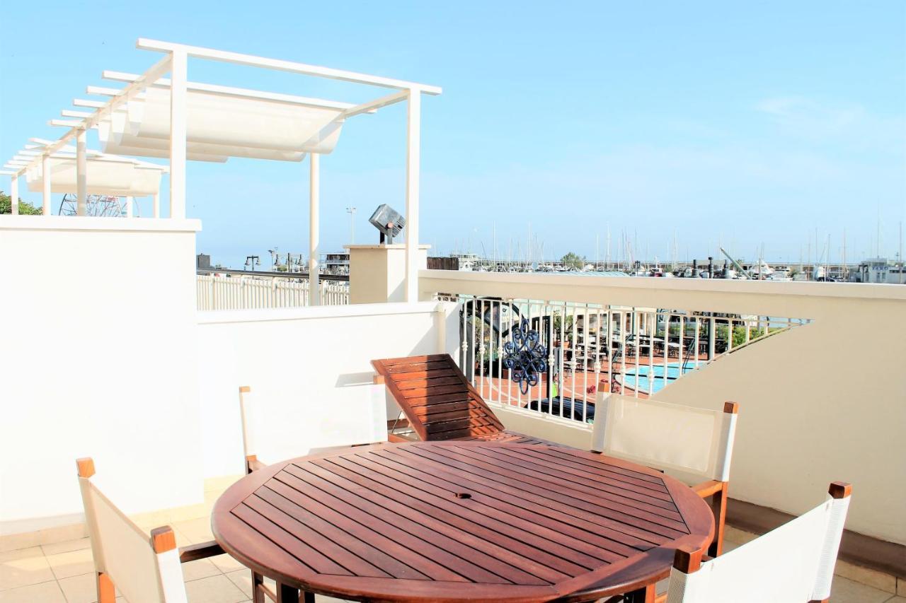 Residence Fiorella Cattolica Exterior foto