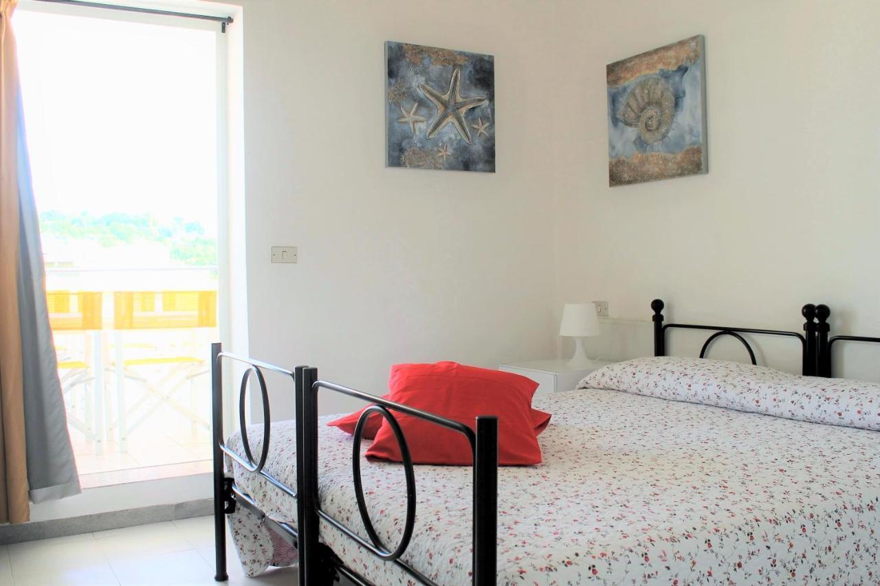 Residence Fiorella Cattolica Exterior foto