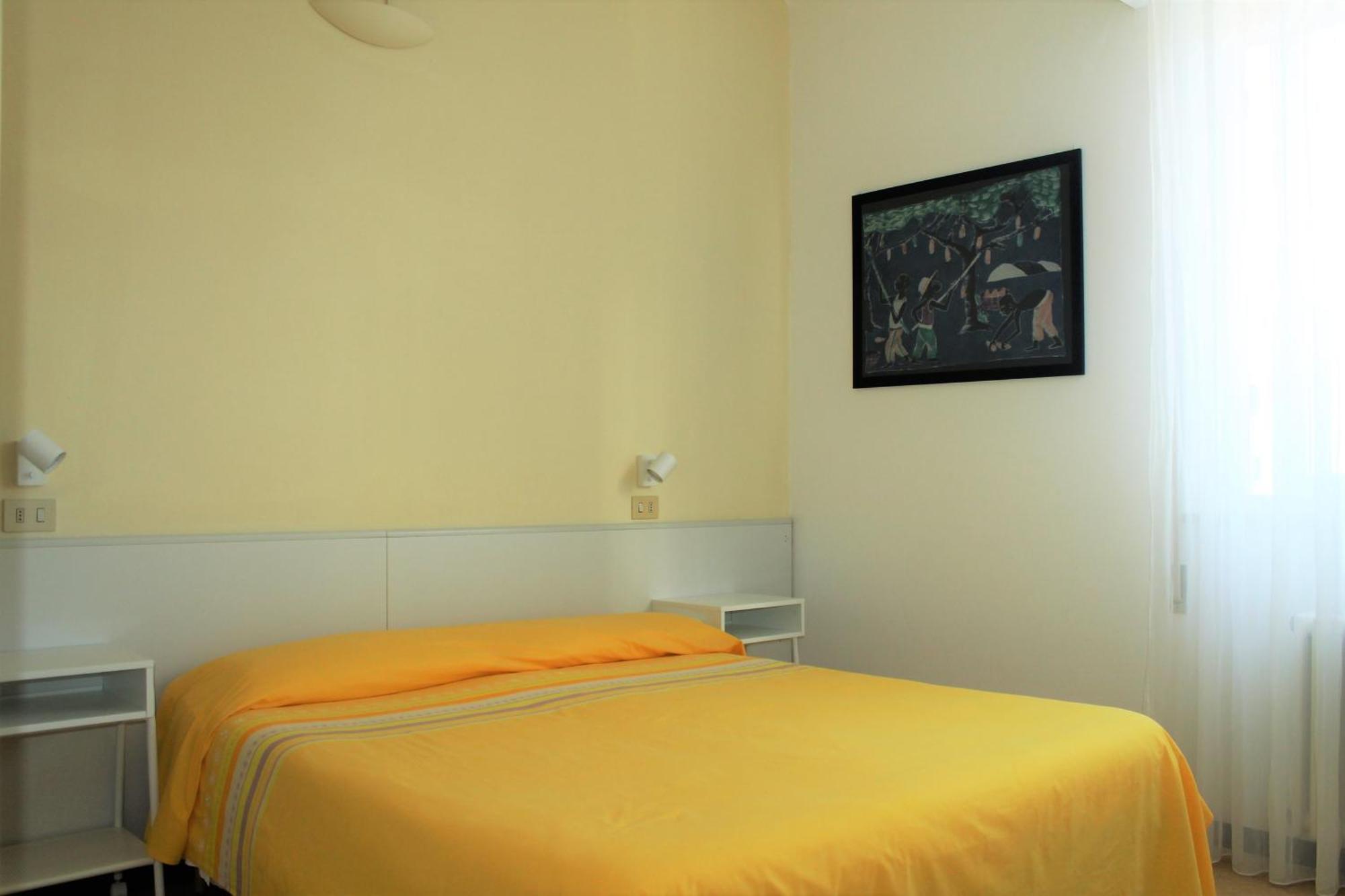 Residence Fiorella Cattolica Exterior foto